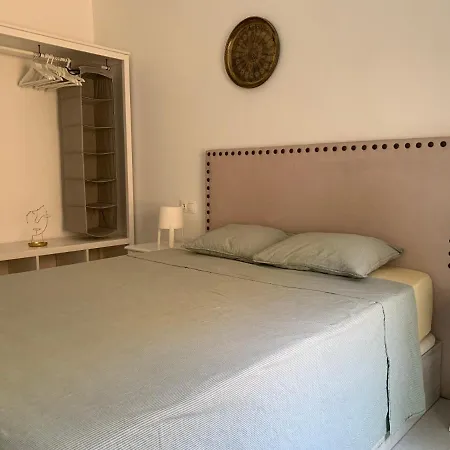 Schoene In Zentrum Von *